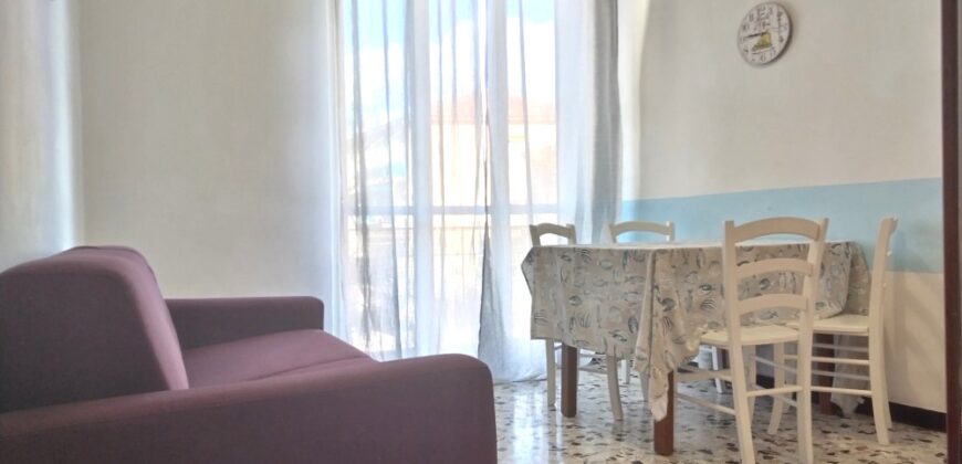 RIF. 205 B – BORGHETTO SANTO SPIRITO BILOCALE A POCHI PASSI DAL MARE CON BAGNO RISTRUTTURATO €165000