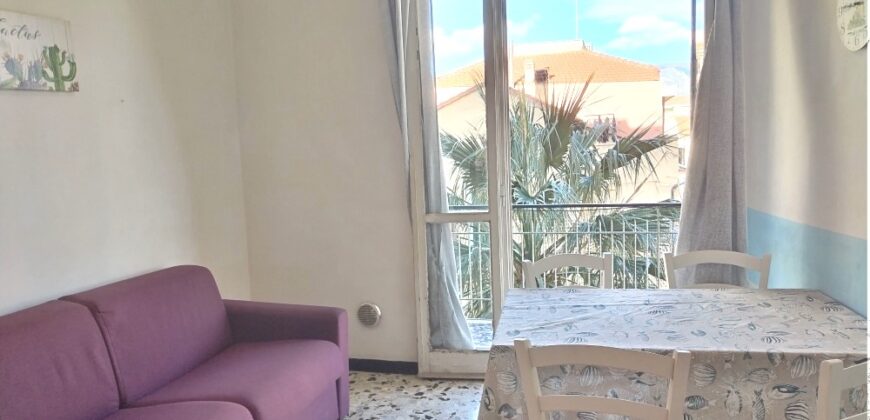 RIF. 205 B – BORGHETTO SANTO SPIRITO BILOCALE A POCHI PASSI DAL MARE CON BAGNO RISTRUTTURATO €165000