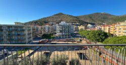 RIF. 242 B – BORGHETTO S.S. VIA GIARDINI BILOCALE OTTIME CONDIZIONI CON SPLENDIDA BALCONATA € 178000